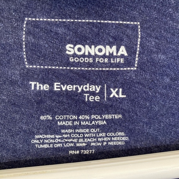 Women’s Tops Bundle - Picture 4 of 16